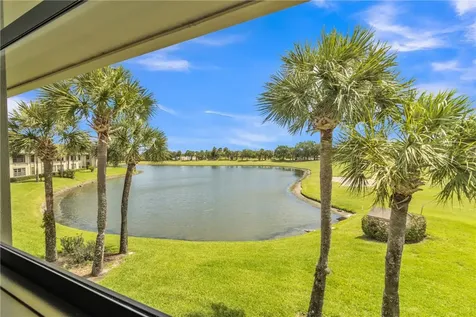 24 Plantation Drive Vero Beach FL 32966