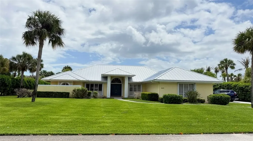 2145 Waltons Court Vero Beach FL 32963