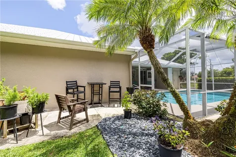 3315 65th Avenue Vero Beach FL 32966
