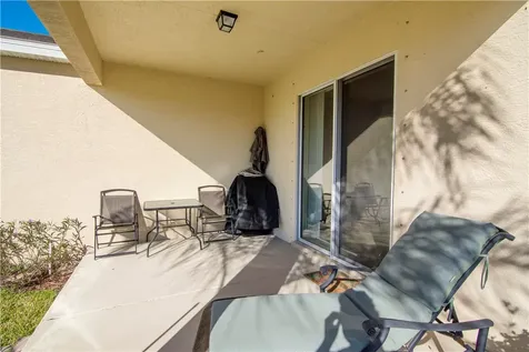 1340 Caddy Court Vero Beach FL 32966