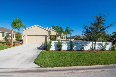 1340 Caddy Court Vero Beach FL 32966