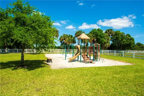 1340 Caddy Court Vero Beach FL 32966
