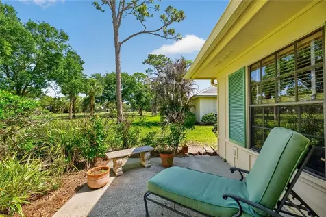 111 Prestwick Circle Vero Beach FL 32967