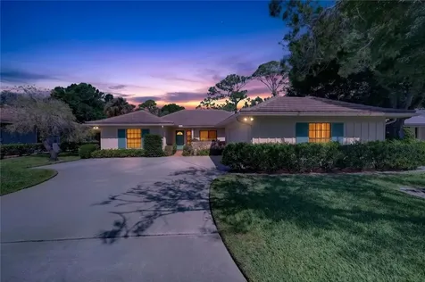 111 Prestwick Circle Vero Beach FL 32967