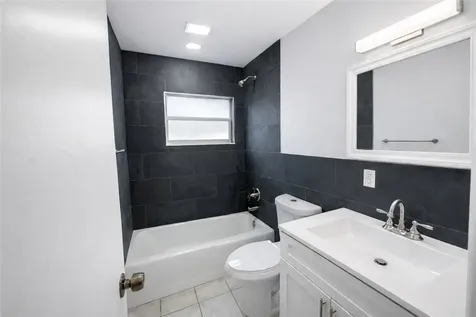 1504 41st Avenue Vero Beach FL 32960