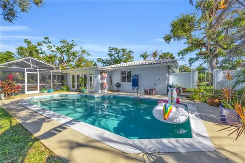 500 Gardenia Lane Vero Beach FL 32963