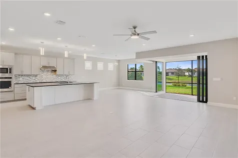 4088 Basket Oak Circle Vero Beach FL 32967