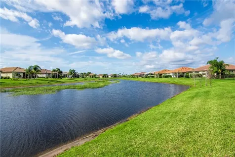 4088 Basket Oak Circle Vero Beach FL 32967