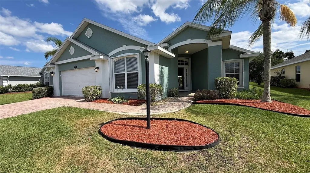 515 S Valencia Circle SW Vero Beach FL 32968