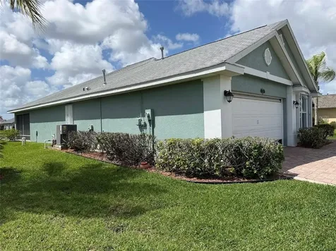 515 S Valencia Circle SW Vero Beach FL 32968