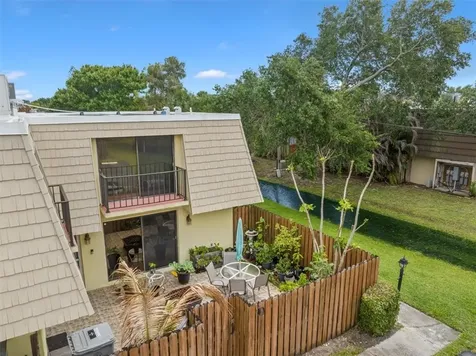 1170 6th Avenue Vero Beach FL 32960