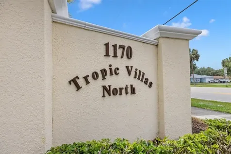 1170 6th Avenue Vero Beach FL 32960