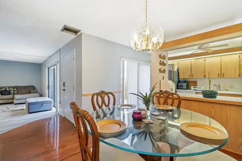 1170 6th Avenue Vero Beach FL 32960