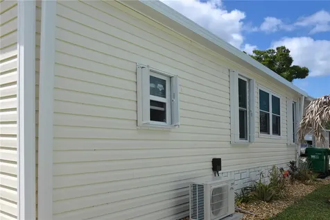 567 Dolphin Circle Barefoot Bay FL 32976