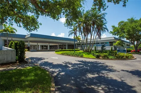 777 37th Street Vero Beach FL 32960