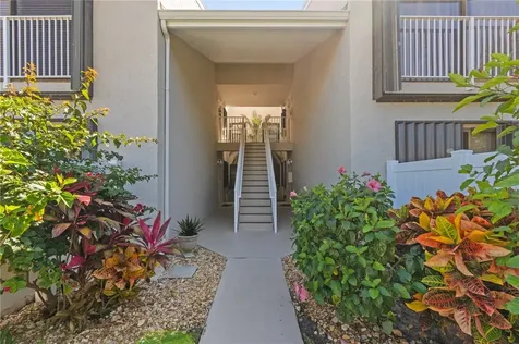 3212 S Lakeview Circle Fort Pierce FL 34949