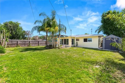 1751 5th Avenue Vero Beach FL 32960