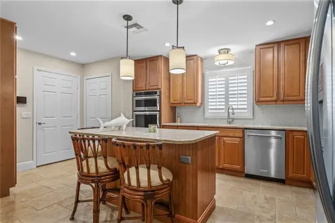 445 19th Place Vero Beach FL 32960