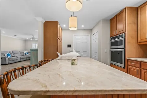 445 19th Place Vero Beach FL 32960