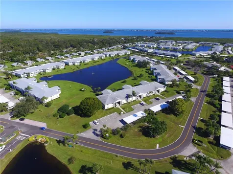 379 N Grove Isle Circle Vero Beach FL 32962