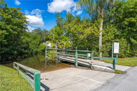 379 N Grove Isle Circle Vero Beach FL 32962