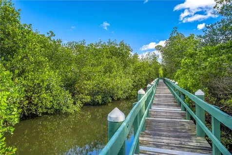 379 N Grove Isle Circle Vero Beach FL 32962
