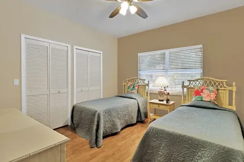 445 Tamarind Place Vero Beach FL 32962
