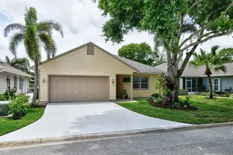 445 Tamarind Place Vero Beach FL 32962