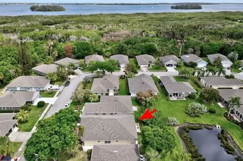 445 Tamarind Place Vero Beach FL 32962