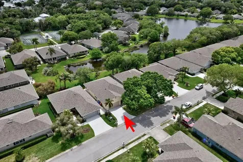 445 Tamarind Place Vero Beach FL 32962