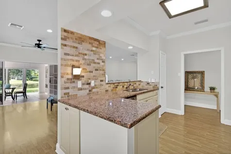 445 Tamarind Place Vero Beach FL 32962