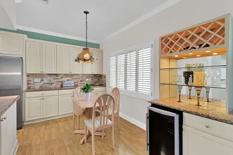445 Tamarind Place Vero Beach FL 32962