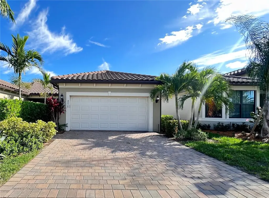 4016 Basket Oak Circle Vero Beach FL 32967