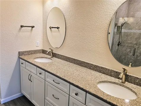 5203 Unity Square Vero Beach FL 32967