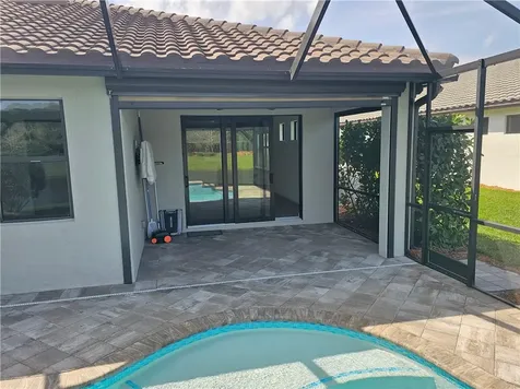 5203 Unity Square Vero Beach FL 32967