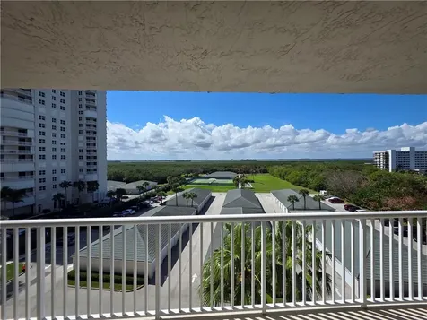 5051 N Highway A1a #7-6 Hutchinson Island FL 34949