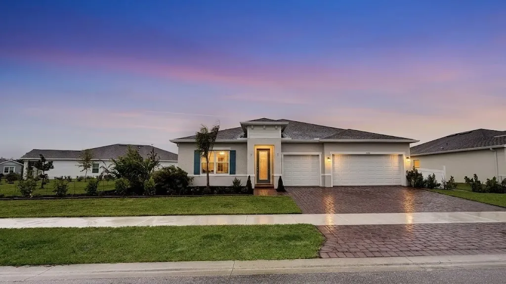 4345 Lago Circle Vero Beach FL 32967