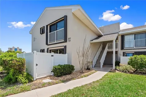 3209 S Lakeview Circle Fort Pierce FL 34949