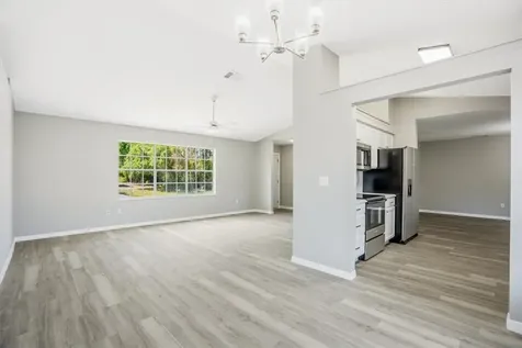 287 Trilby Road SW Palm Bay FL 32908