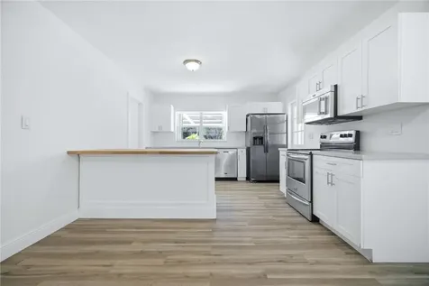321 Chaminade Drive Hollywood FL 33021