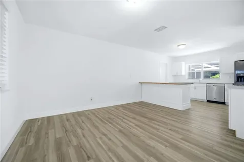 321 Chaminade Drive Hollywood FL 33021