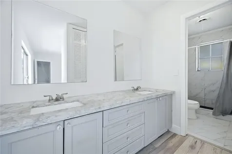 321 Chaminade Drive Hollywood FL 33021