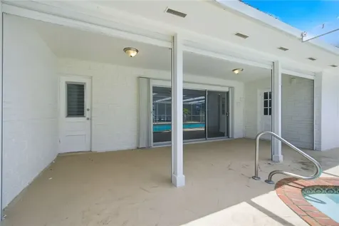 321 Chaminade Drive Hollywood FL 33021