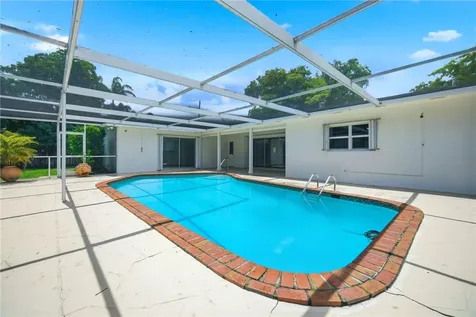 321 Chaminade Drive Hollywood FL 33021