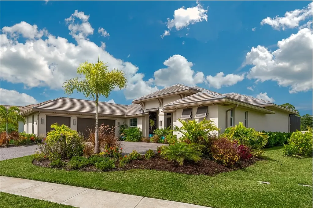 5691 Bent Pine Square Vero Beach FL 32967
