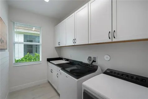 5691 Bent Pine Square Vero Beach FL 32967
