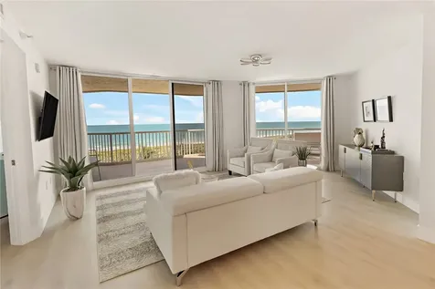 5051 N Highway A1a Hutchinson Island FL 34949