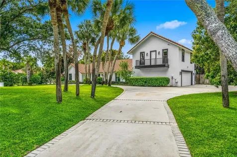 2145 Sanford Court Vero Beach FL 32963
