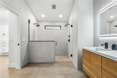 2145 Sanford Court Vero Beach FL 32963