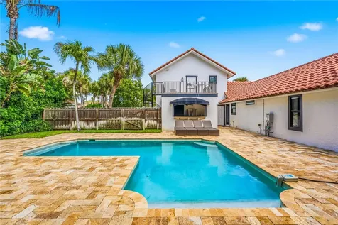 2145 Sanford Court Vero Beach FL 32963